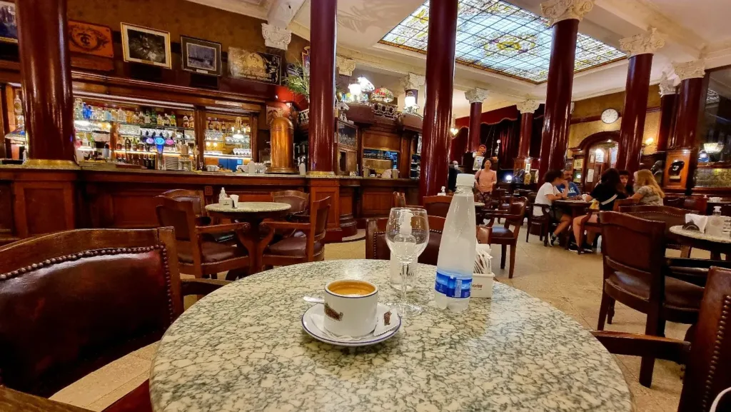 Argentina, Buenos Aires, Cafe Tortoni - Marian Adventures