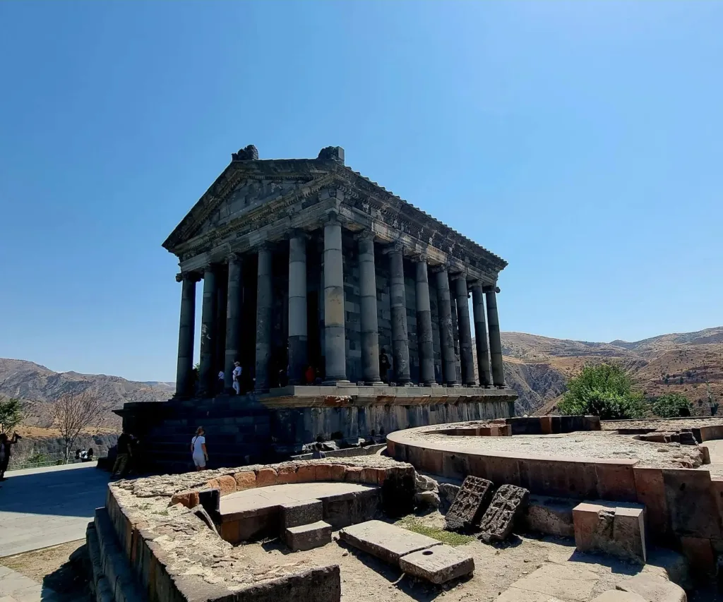 Armenia – Canionul Garni - Marian Adventures