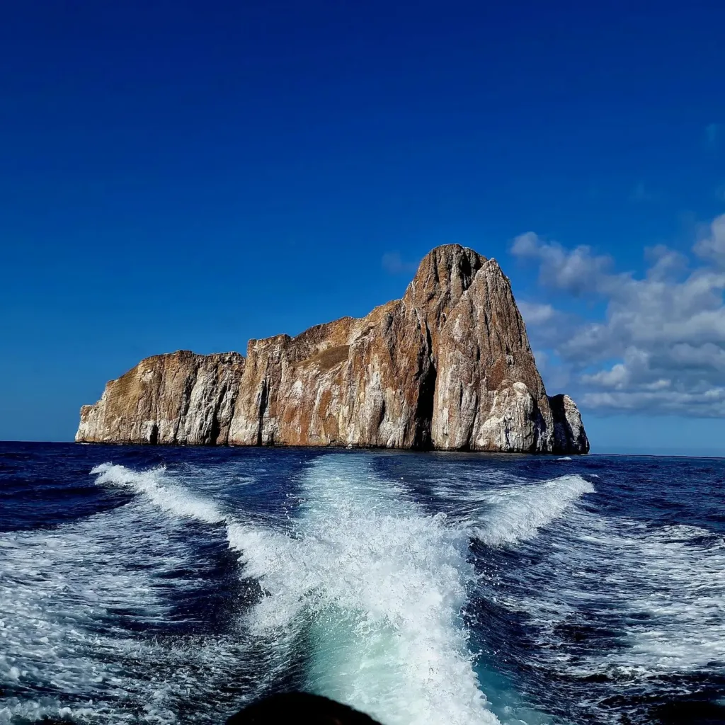 Ecuador - Galapagos, Kicker Rock - Marian Adventures