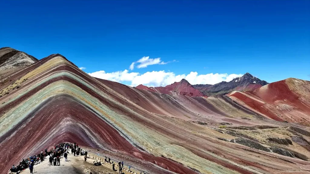 Peru – Muntele Curcubeu Vinicunca - Marian Adventures