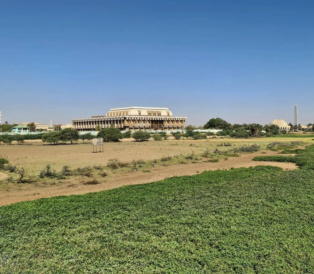Sudan – Khartoum, Cladirea Parlamentului, Marian Adventures